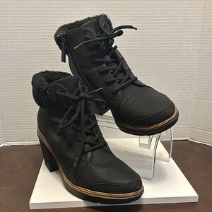 Dr. Scholl's Black Heeled Boots with Padded Ankle Collar